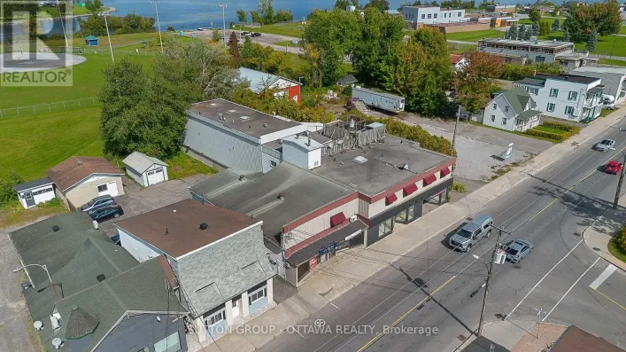 669-671 MAIN STREET E, Hawkesbury