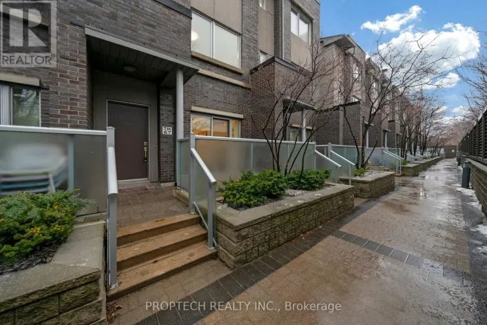 67 - 295 VILLAGE GREEN SQUARE, Toronto