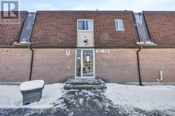 67 - 392 GARDEN GLEN PRIVATE, Ottawa