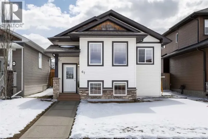 67 Bowman Circle, Sylvan Lake