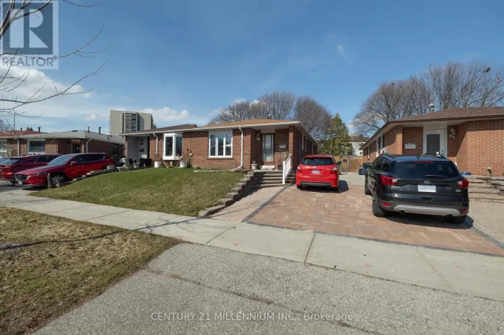 67 COXWORTH CRESCENT, Toronto