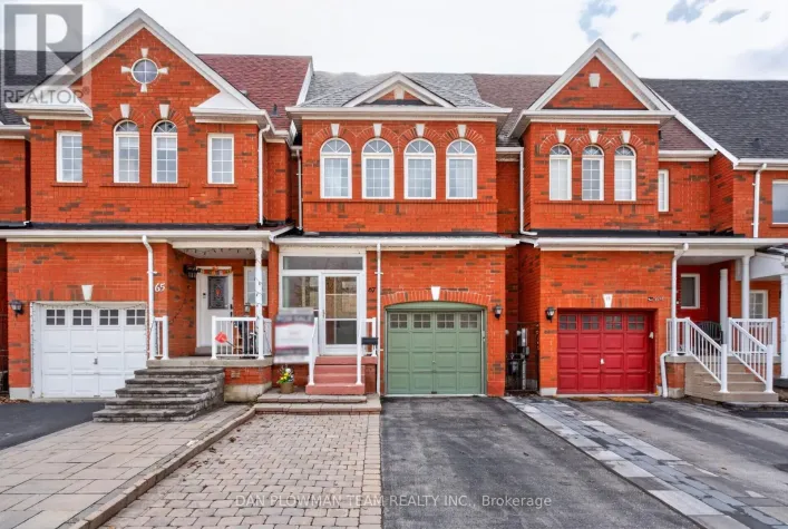 67 DOOLEY CRESCENT, Ajax