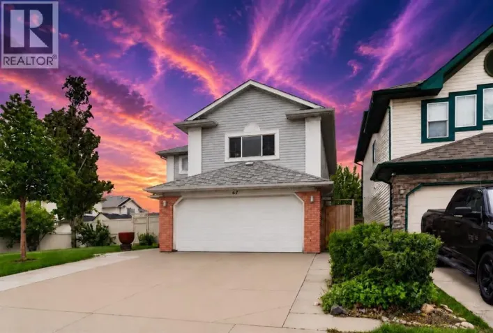 67 Douglas Ridge View SE, Calgary