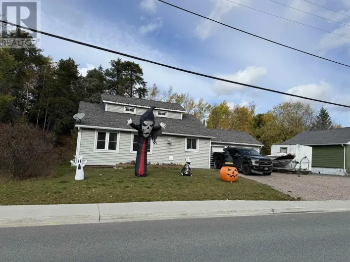 67 Goldshore Road, Red Lake