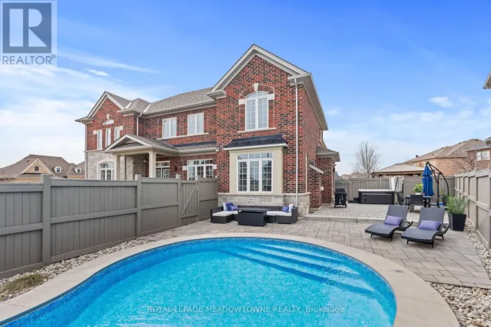 67 HIDDEN LAKE TRAIL, Halton Hills