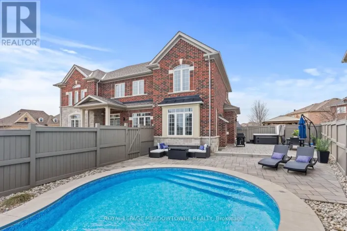 67 HIDDEN LAKE TRAIL, Halton Hills
