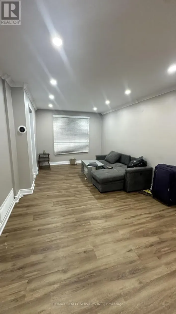 67 LA FRANCE ROAD, Brampton