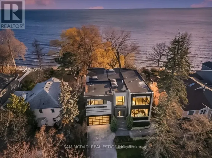 67 LAKE PROMENADE, Toronto