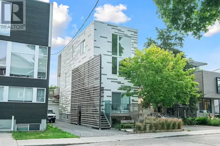 67 PINHEY STREET, Ottawa