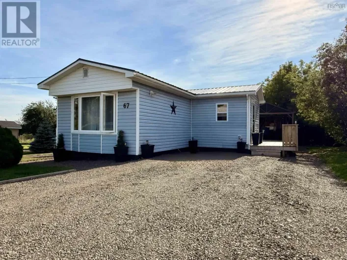 67 Pleasant Street, Springhill