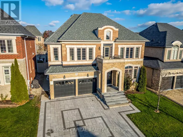 67 ROYAL WEST DRIVE, Brampton
