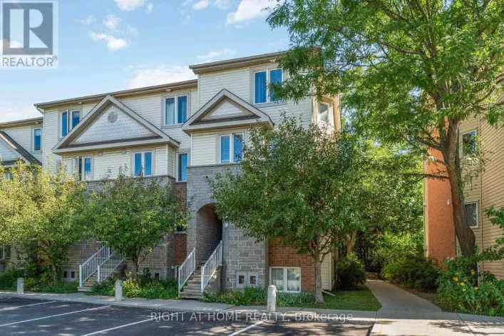 67 STRATHAVEN PRIVATE, Ottawa