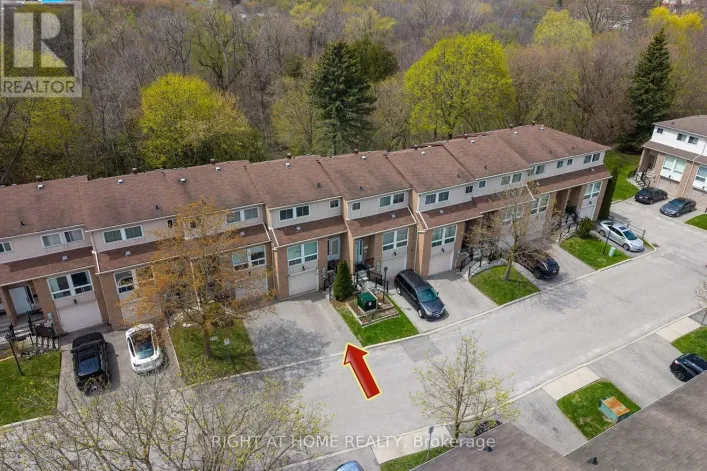 67 WILLOWS LANE, Ajax