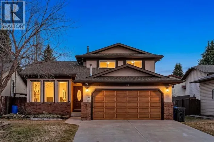 67 Woodstock Road SW, Calgary