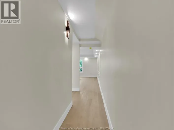670 Cameron Unit# 101, Windsor