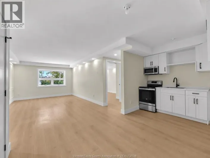 670 Cameron Unit# 102, Windsor