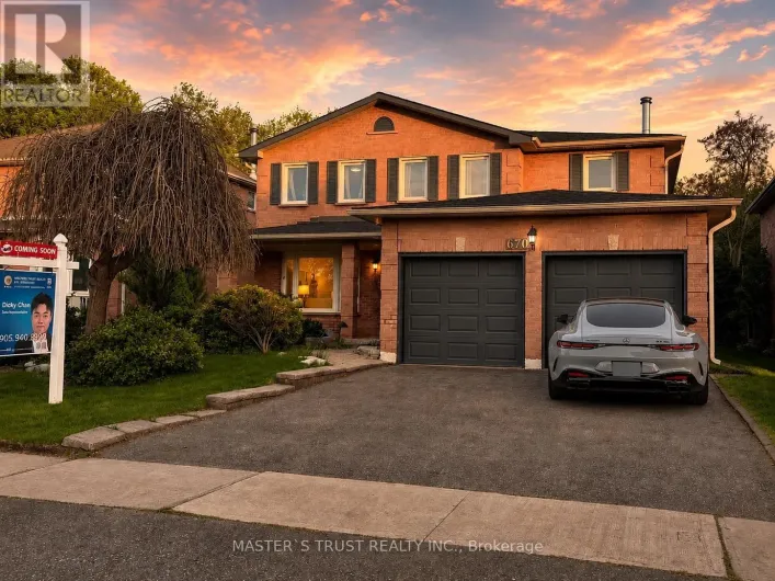 670 LESLIE VALLEY DRIVE, Newmarket