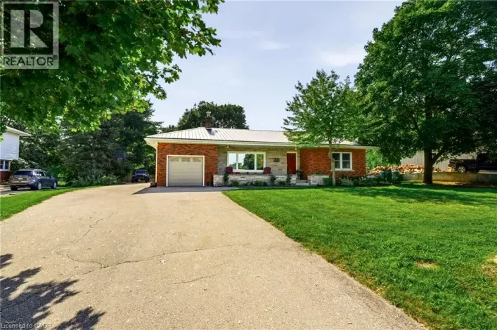 House for sale: 670 THOMPSON Road, Flamborough