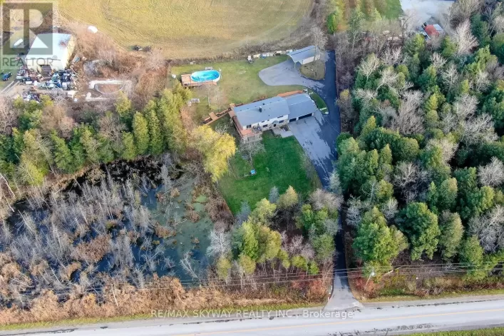 6700 32 SIDE ROAD, Halton Hills
