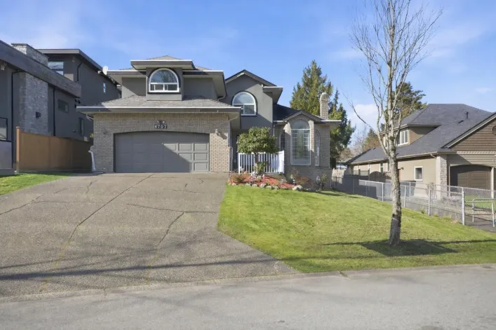 6707 122A STREET, Surrey