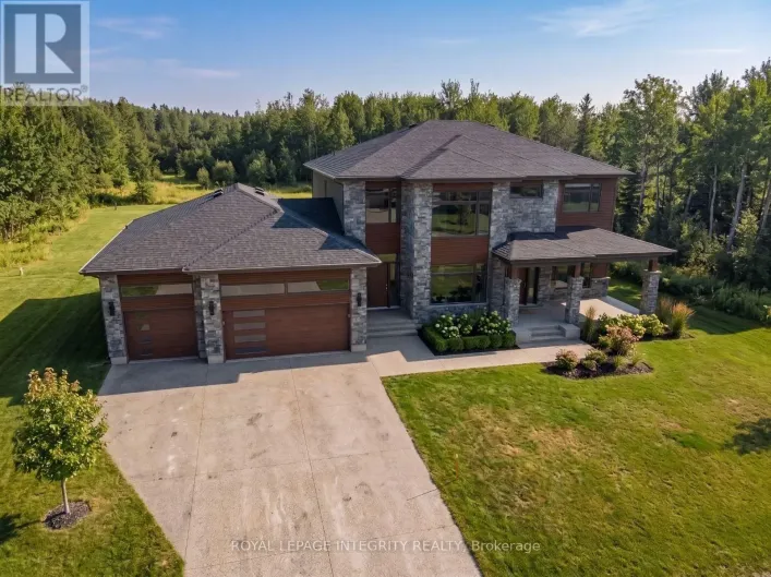 671 BALLYCASTLE CRESCENT, Ottawa