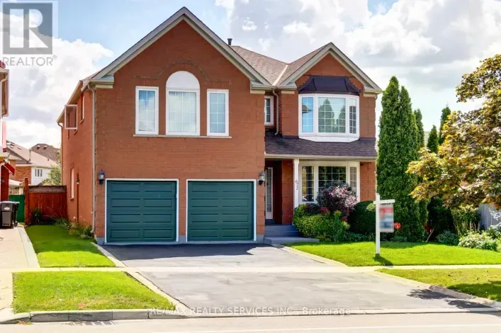 671 PETER ROBERTSON BOULEVARD, Brampton