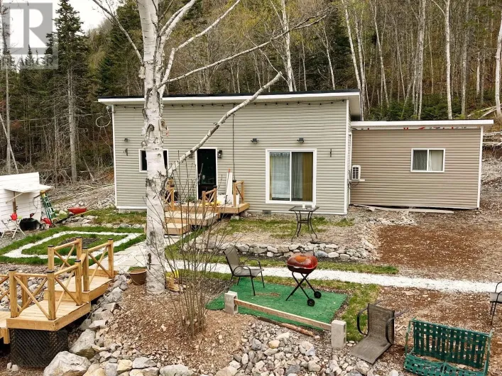 6711 East Bay Highway, Big Pond