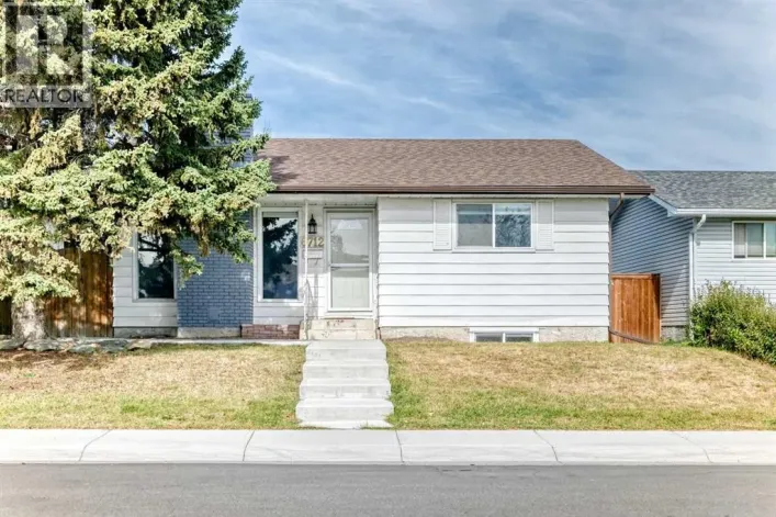 6712 23 Avenue NE, Calgary