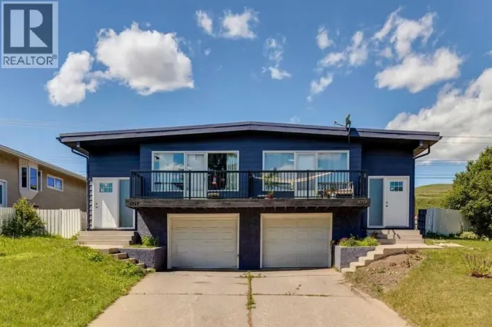 6717 - 6719 Huntsbay Road NW, Calgary