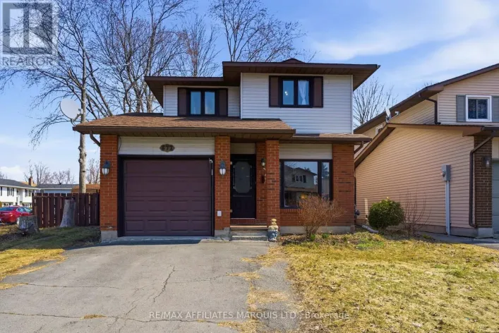 672 CHAMPLAIN DRIVE, Cornwall