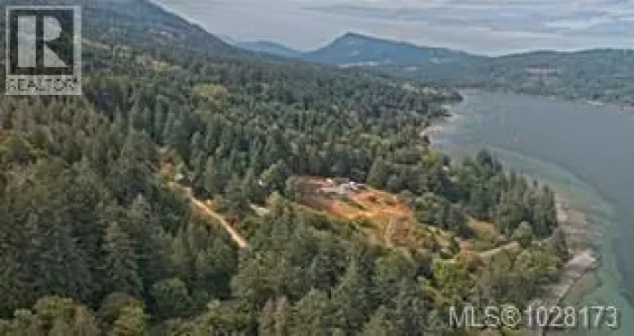 672 Isabella Point Rd, Salt Spring