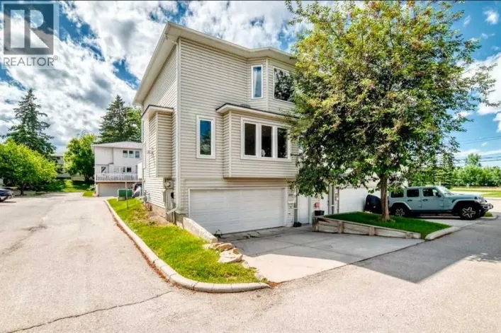 672 Killarney Glen Court SW, Calgary