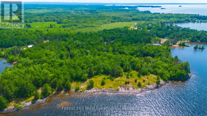 672 TILLICUM BAY ROAD, Callander