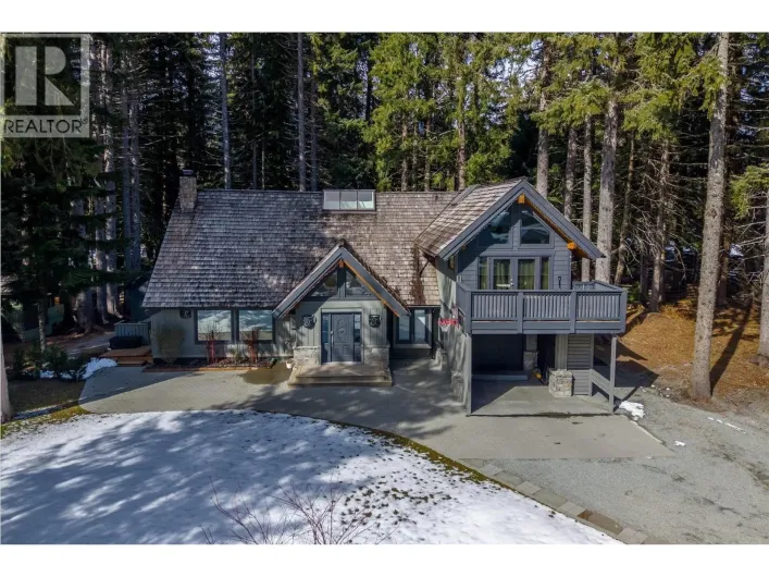 6725 CRABAPPLE DRIVE, Whistler