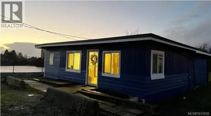 6734 West Coast Rd, Sooke