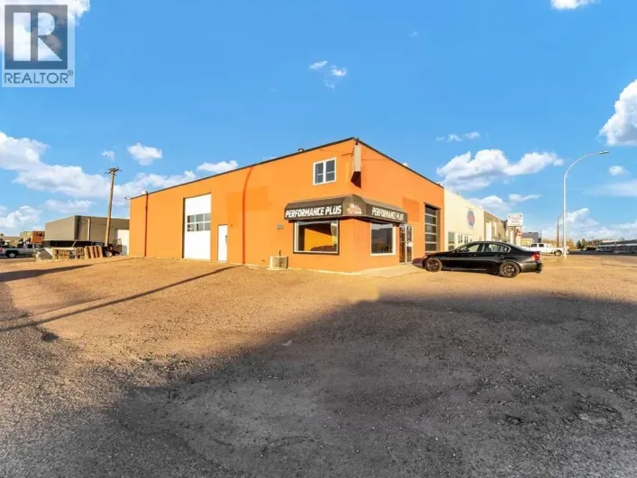 674 17 Street SW, Medicine Hat