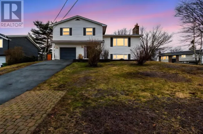 674 Basinview Drive, Bedford