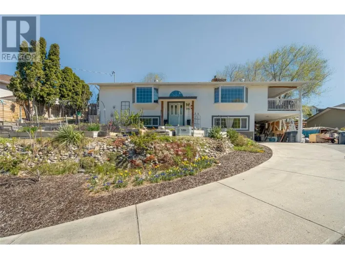 6743 Meadows Drive, Oliver