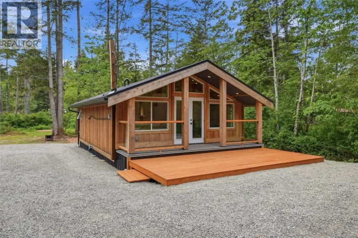 675 Little Blvd, Gabriola Island