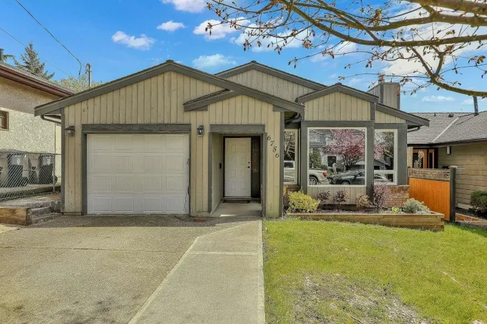 6756 197 STREET, Langley