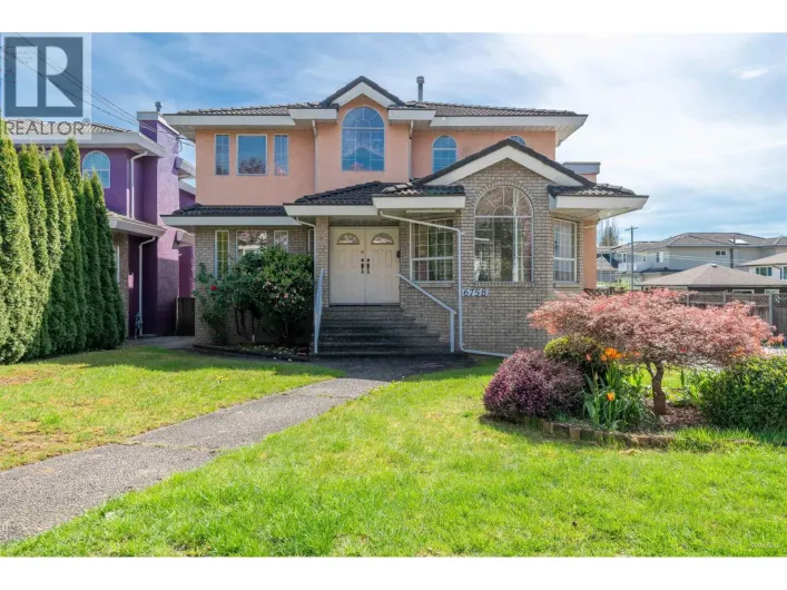 6758 KITCHENER STREET, Burnaby