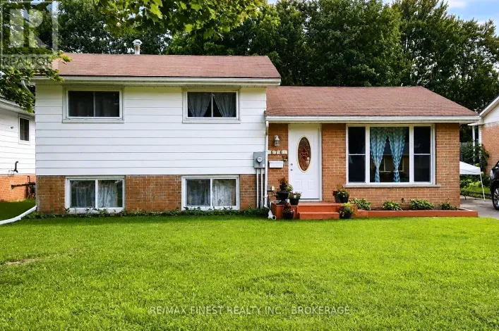 House for sale: 676 LAURIER BOULEVARD, Brockville