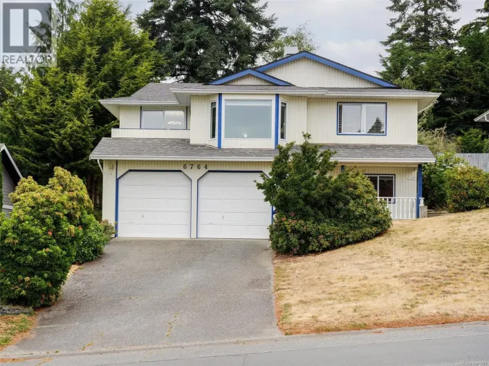 6764 Rhodonite Dr, Sooke