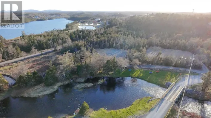 676B Main Street, Whitbourne