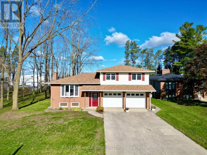 677 DEVONSHIRE ROAD, Saugeen Shores