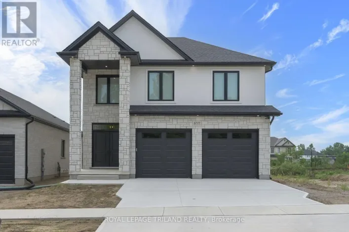 House for sale: 6777 HEATHWOODS AVENUE, London South