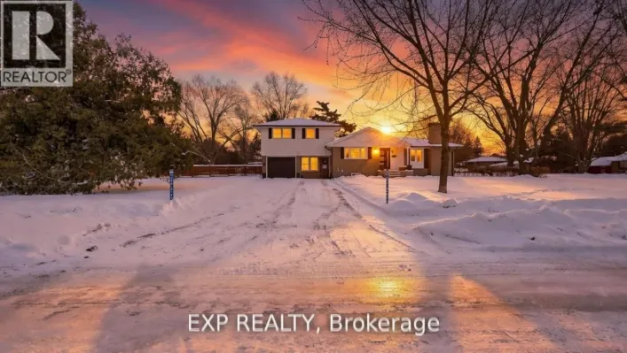 678 LAUDERDALE AVENUE, London North