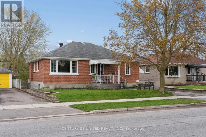 679 BELLAIRE STREET, Peterborough