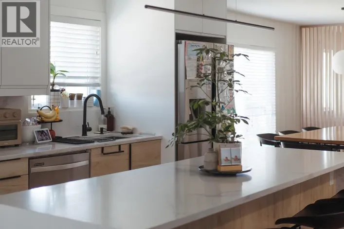 679 GAMMA AVENUE, Burnaby