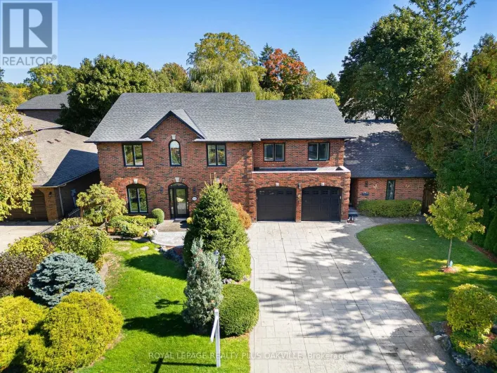 679 GREENRAVINE DRIVE, Hamilton